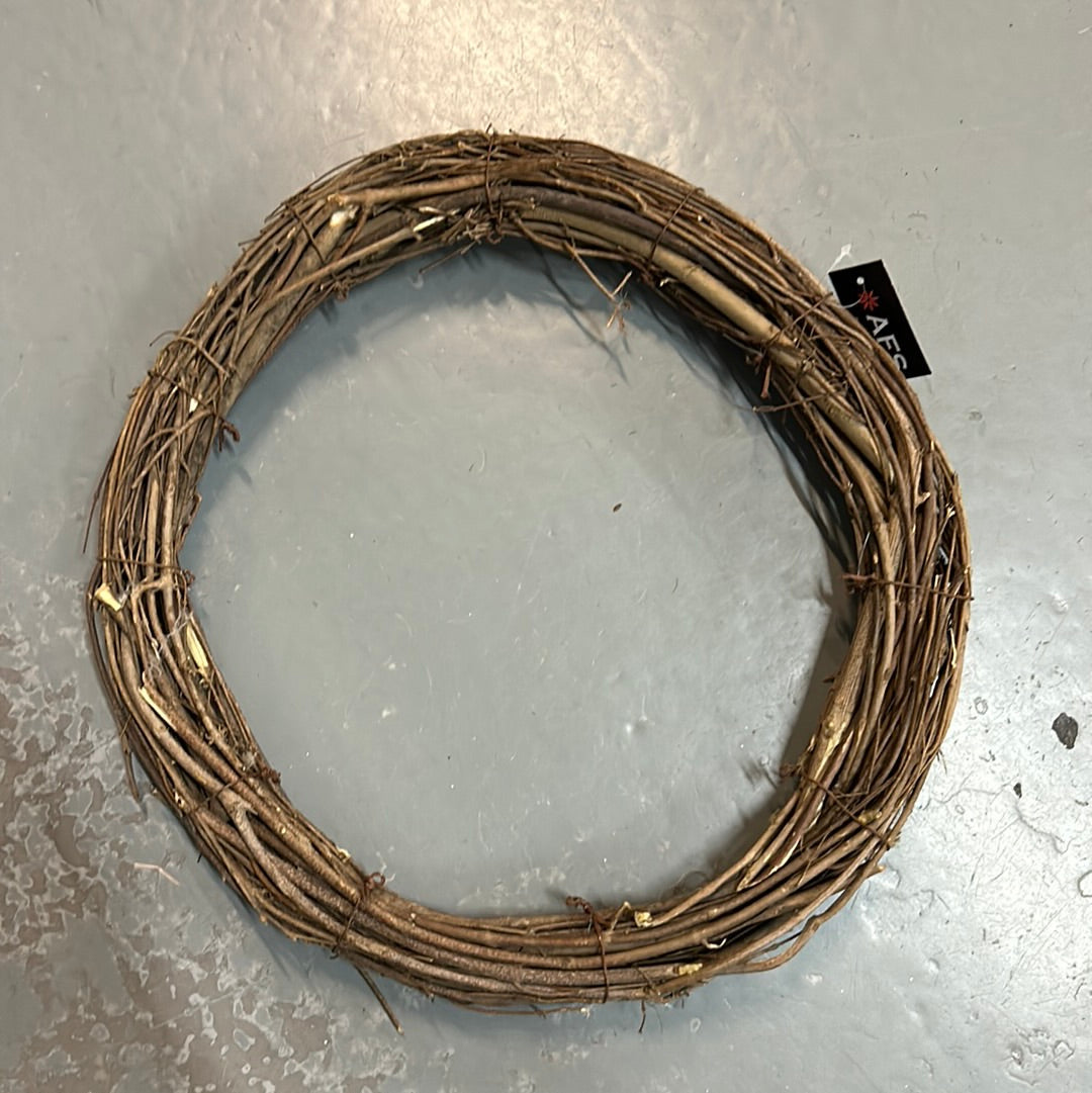5cm Thick Twig Wreath x 40cm Diameter